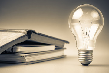 现代诗歌精选（二十篇）